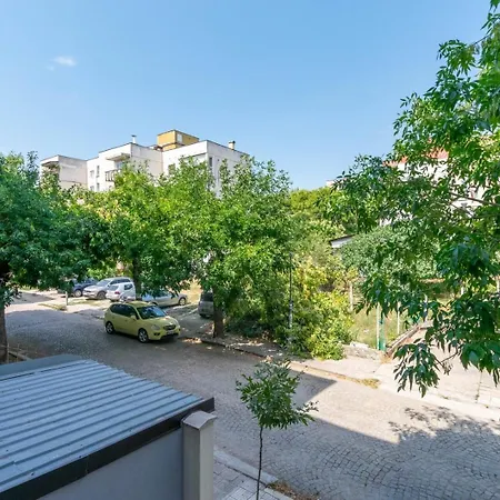Cozy 2bd In Διαμέρισμα