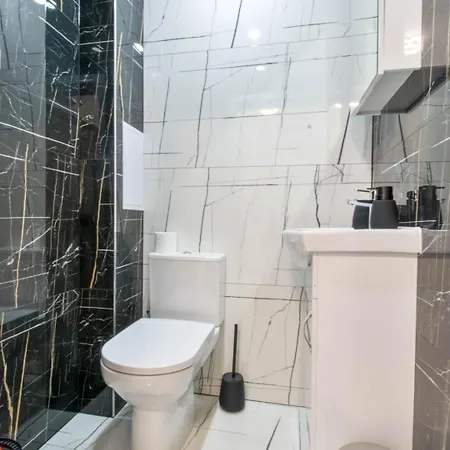 Cozy 2bd In Διαμέρισμα